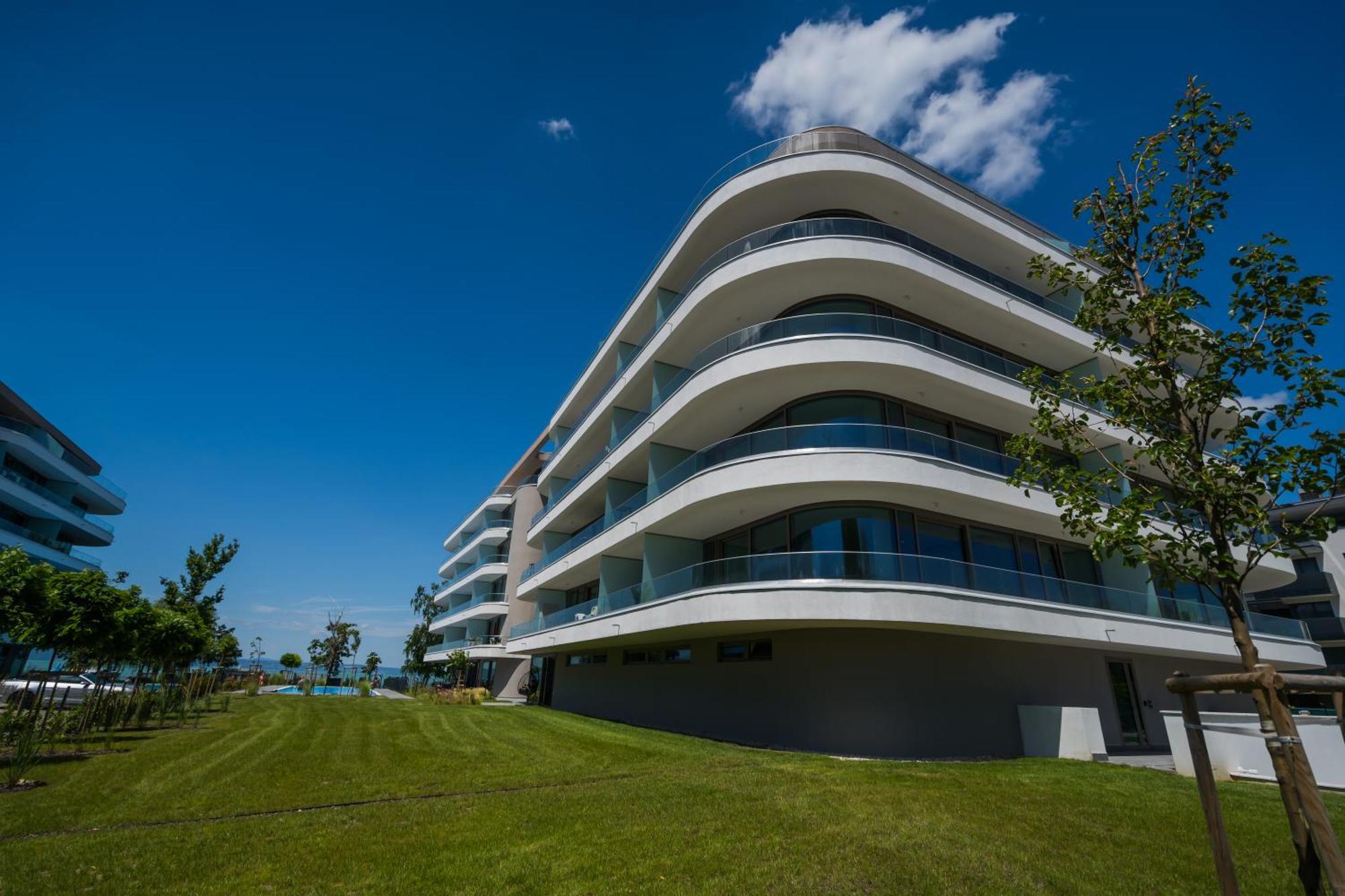Апартаменти Myflat Wave Estrellita
